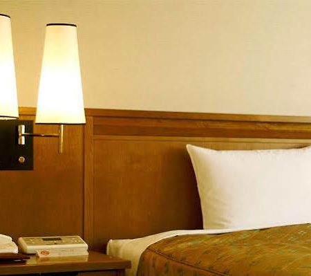 Townhouse Hotel วินดัม ภายนอก รูปภาพ