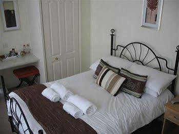Townhouse Hotel วินดัม ภายนอก รูปภาพ